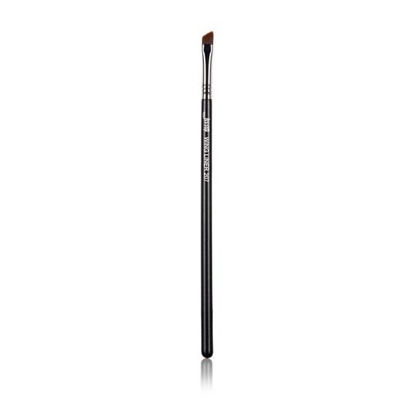 Wing Liner Brush 207